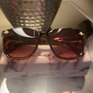 Bee brown sunglasses